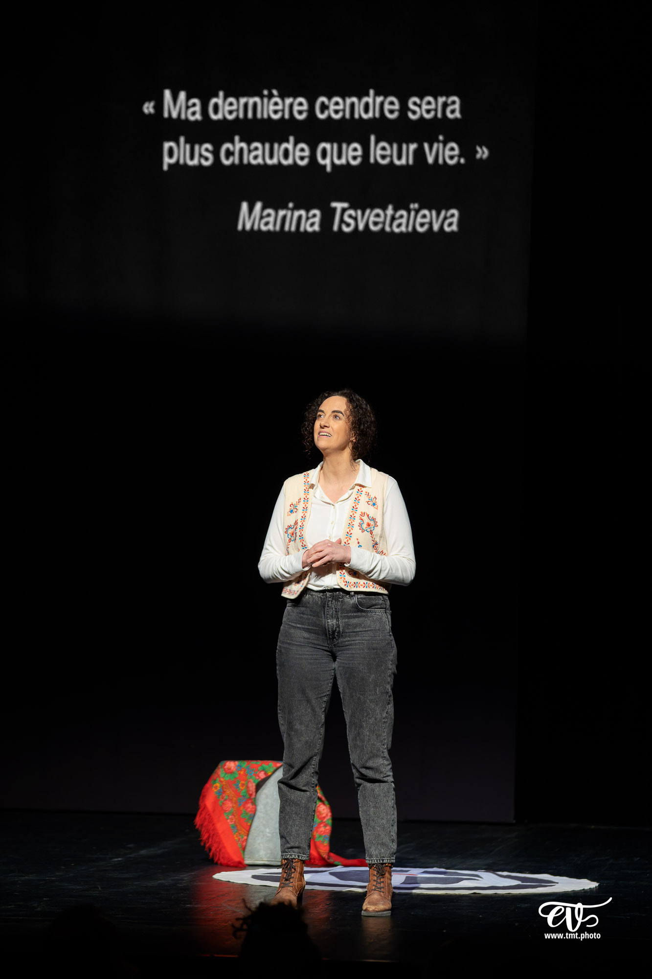 FEMME NON RÉ-ÉDUCABLE (CHOUETTE COMPAGNIE)